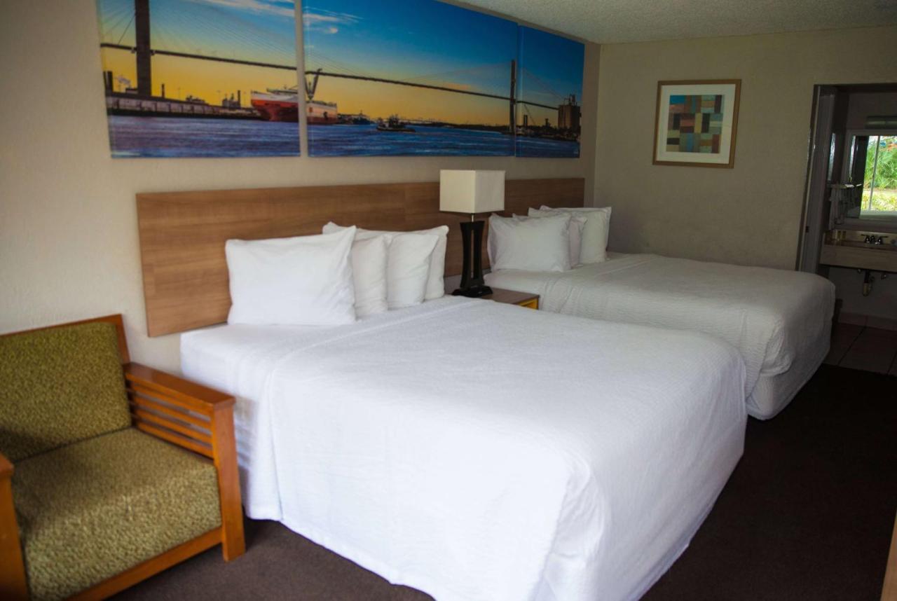 Days Inn By Wyndham Cocoa Cruiseport West At I-95/524 Екстер'єр фото