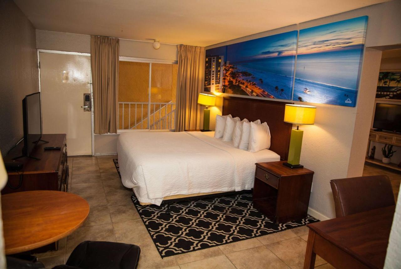 Days Inn By Wyndham Cocoa Cruiseport West At I-95/524 Екстер'єр фото